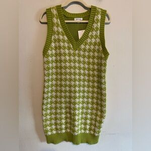 3/$20 Stitch & Pine Green/White Houndstooth Sweater Vest Dress Medium Academia